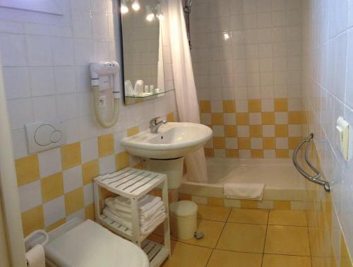 Les Oliviers Hotel